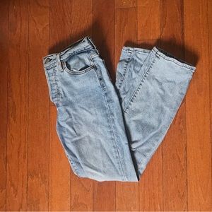 Levi’s wedgie straight leg jeans
